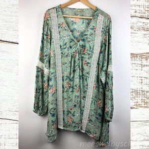 Anandas Collection Floral Print Lace Detail Tunic
